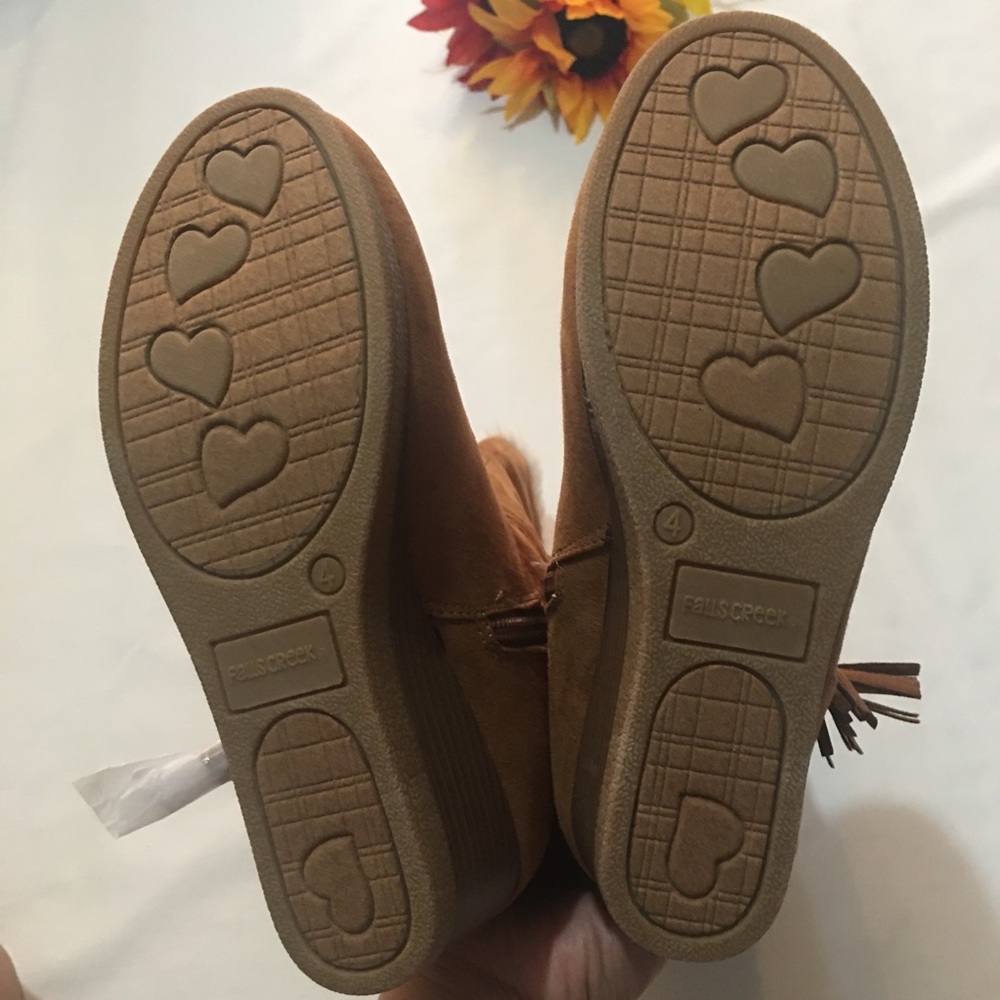 NWOT. Fall Creek Girl Boot - Picture 6 of 8